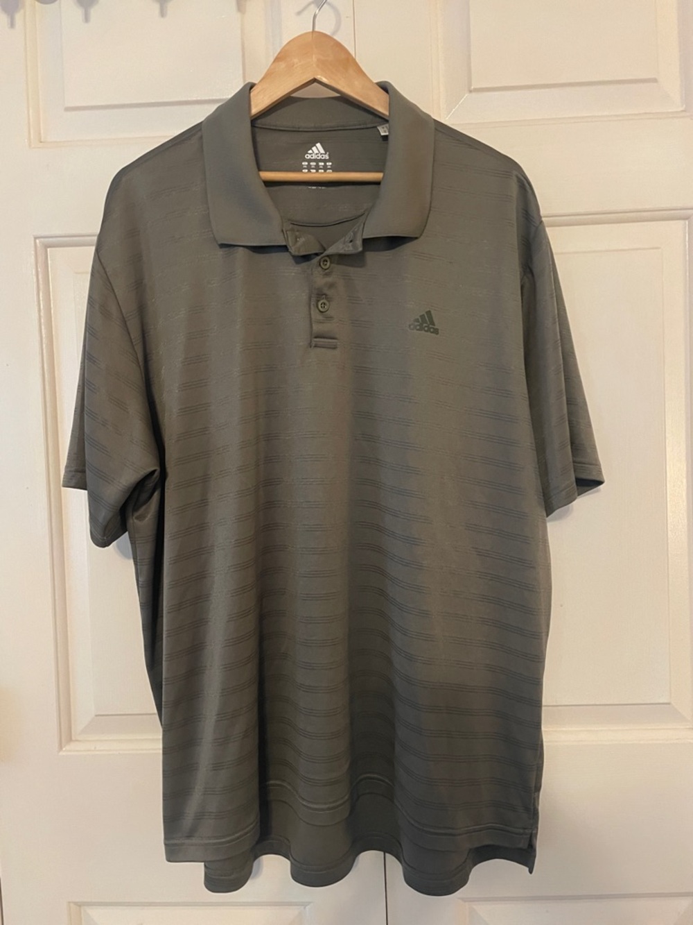 adidas Men's 2XL Gray Performance Polo Shirt - Athleisure & Classic Style